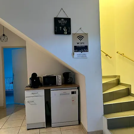 Sully-sur-loire: Agréable maison en centre ville Esterno foto